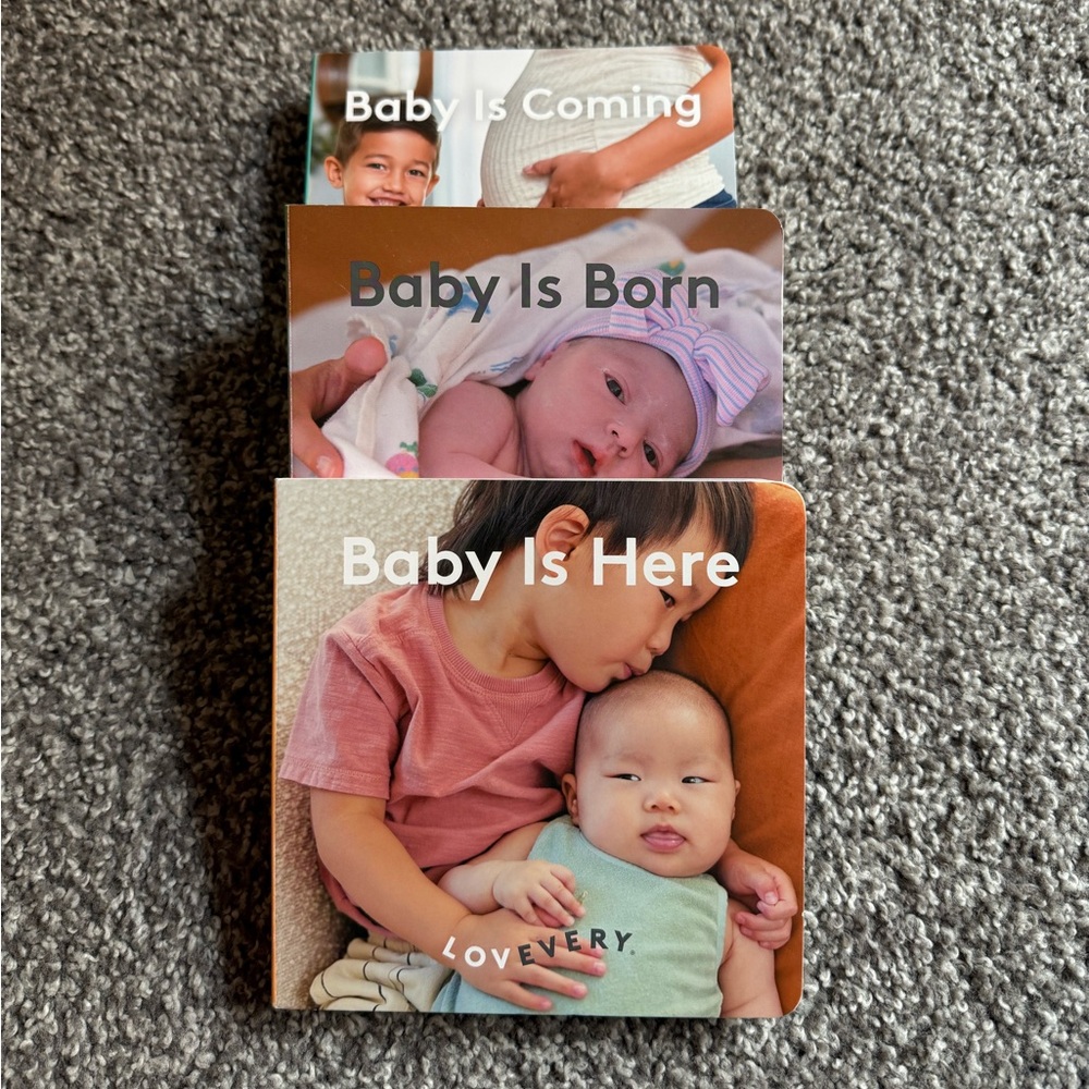 Lovevery New Sibling Board Book Set